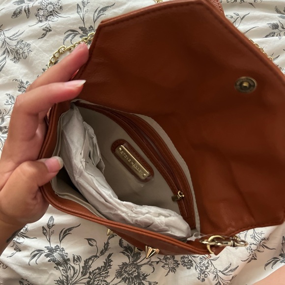 Steve Madden | Brown “spike” shoulder bag w/ tag - Picture 3 of 5
